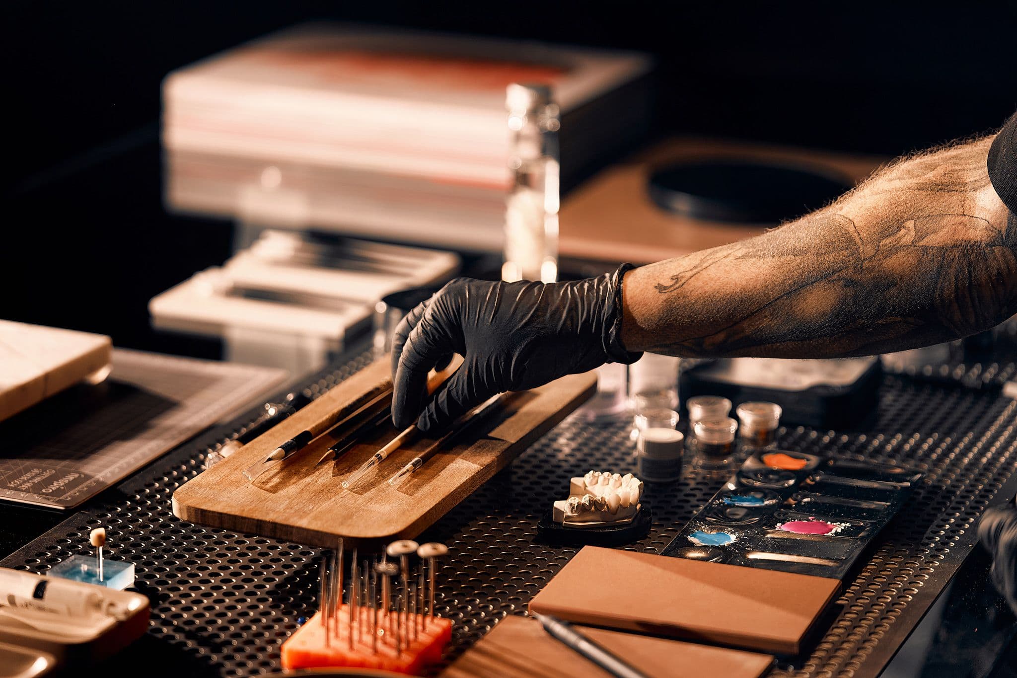 Formación avanzada. Para técnicos y odontólogos.Aivoriq